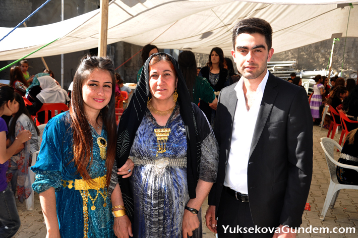 Yüksekova Düğünleri (03-04) Mayıs 2014 53