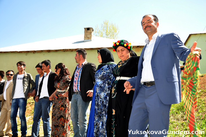 Yüksekova Düğünleri (03-04) Mayıs 2014 8