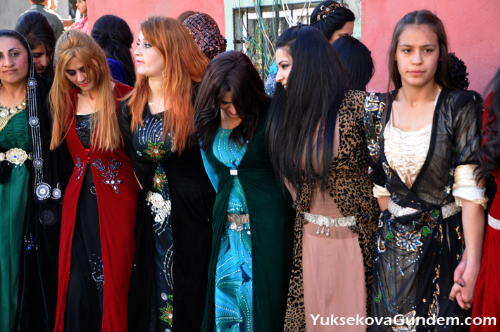 Yüksekova Düğünleri (03-04) Mayıs 2014 91