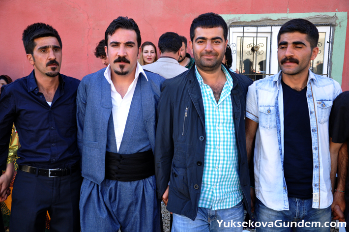 Yüksekova Düğünleri (03-04) Mayıs 2014 96