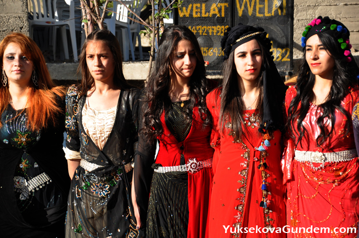 Yüksekova Düğünleri (03-04) Mayıs 2014 97
