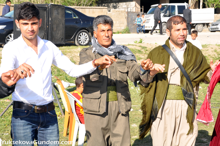 Yüksekova Düğünleri (10-11) Mayıs 2014 110