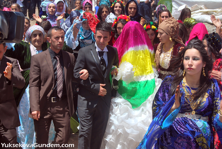 Yüksekova Düğünleri (10-11) Mayıs 2014 124
