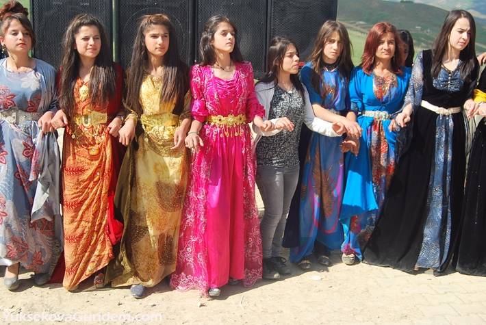 Yüksekova Düğünleri (10-11) Mayıs 2014 134