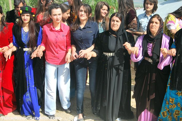 Yüksekova Düğünleri (10-11) Mayıs 2014 137
