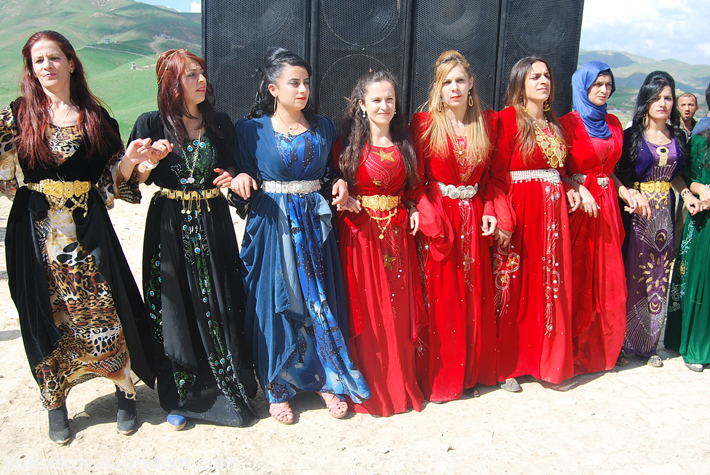 Yüksekova Düğünleri (10-11) Mayıs 2014 140