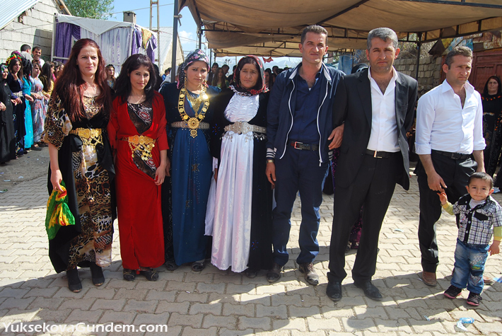 Yüksekova Düğünleri (10-11) Mayıs 2014 144