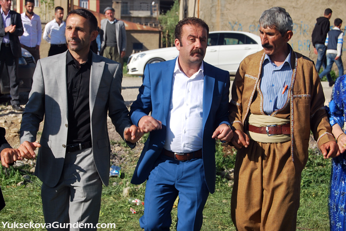 Yüksekova Düğünleri (10-11) Mayıs 2014 158