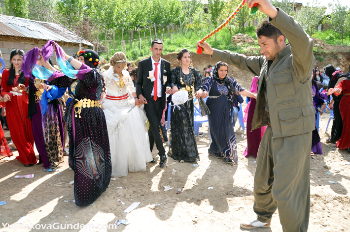 Yüksekova Düğünleri (10-11) Mayıs 2014 67