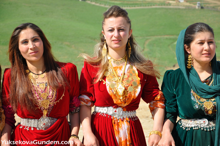 Yüksekova Düğünleri (10-11) Mayıs 2014 69