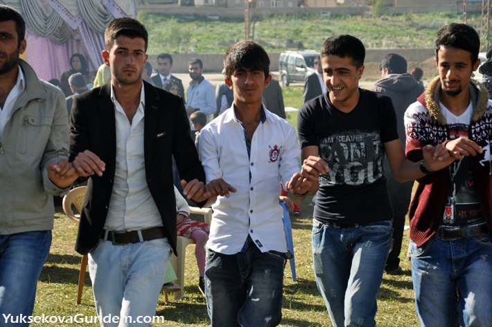 Yüksekova Düğünleri (10-11) Mayıs 2014 90