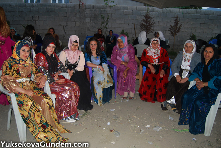 Yüksekova Düğünleri (17-18) Mayıs 2014 240
