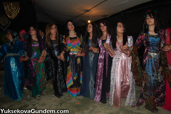 Yüksekova Düğünleri (24-25) Mayıs 2014 221