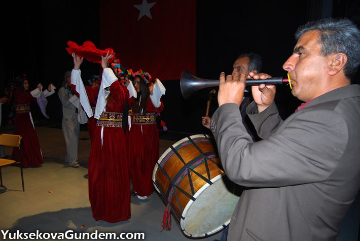 Yüksekova'da Sergiye Yoğun İlgi 5