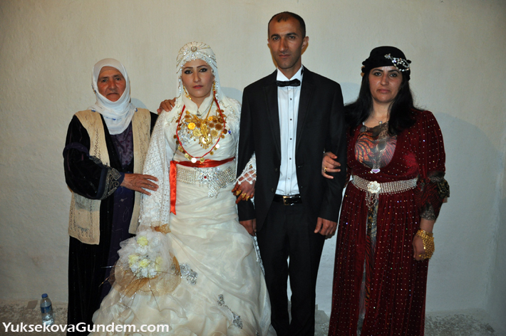 Yüksekova Düğünleri (07-08) Haziran 2014 224