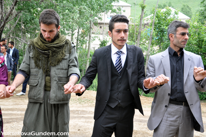Yüksekova Düğünleri (07-08) Haziran 2014 35