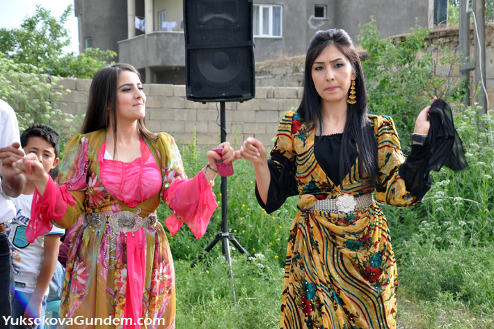 Yüksekova Düğünleri (07-08) Haziran 2014 91