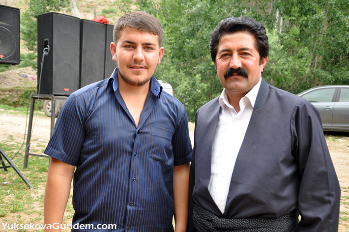 Kırmızıtaş Ailesinin Mutlu Günü 18