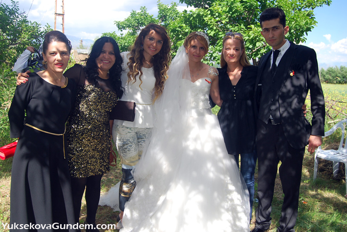 Yüksekova Düğünleri (14-15) Haziran 2014 104