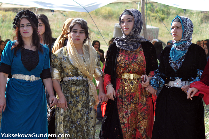 Yüksekova Düğünleri (14-15) Haziran 2014 173