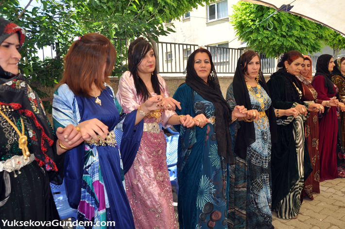 Yüksekova Düğünleri (14-15) Haziran 2014 71