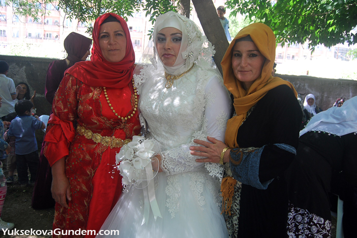 Yüksekova Düğünleri (21-22) Haziran 2014 38