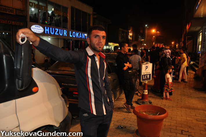Yüksekova'da Bayram Telaşı 19