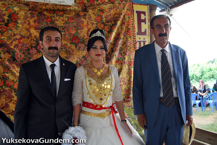 Yüksekova Düğünleri (02-03) Ağustos 2014 13