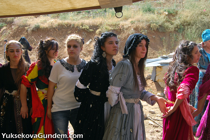 Yüksekova Düğünleri (02-03) Ağustos 2014 22