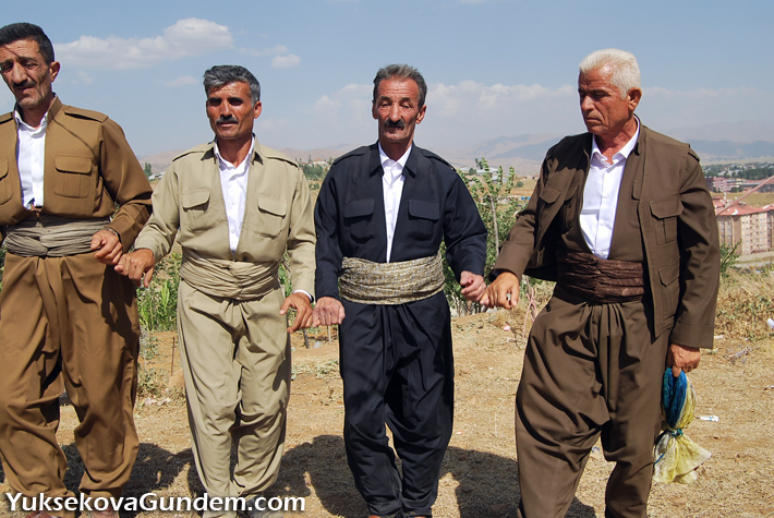 Yüksekova Düğünleri (02-03) Ağustos 2014 24