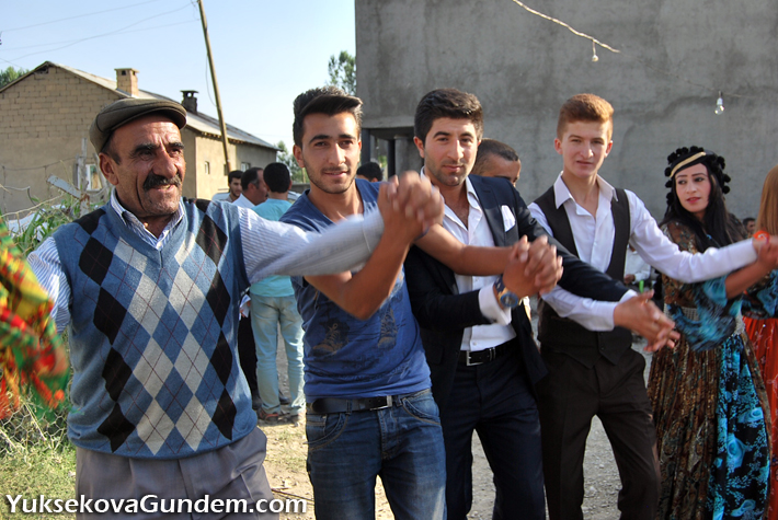 Yüksekova Düğünleri (02-03) Ağustos 2014 42