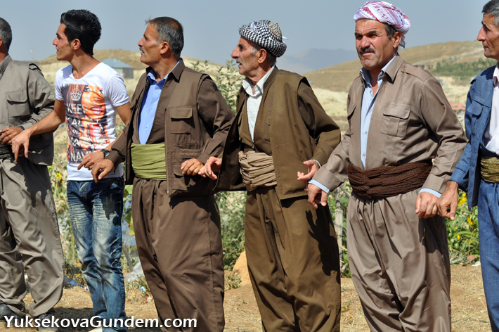 Yüksekova Düğünleri (02-03) Ağustos 2014 96