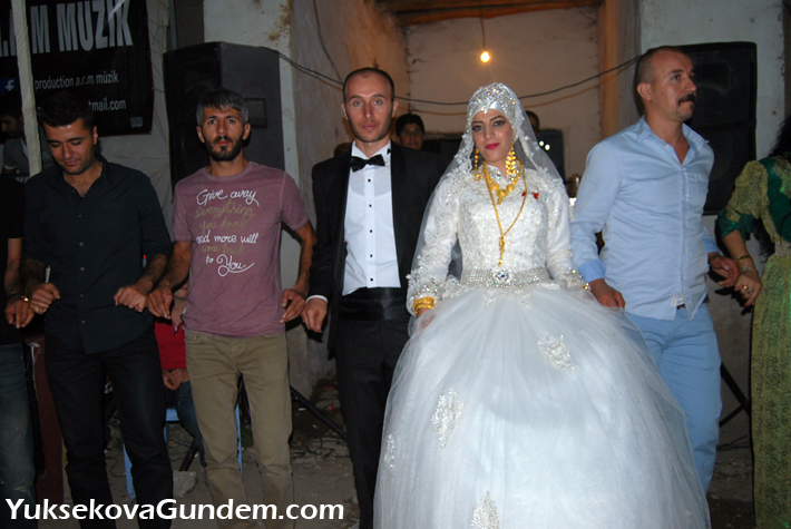Yüksekova Düğünleri (09) Ağustos 2014 31