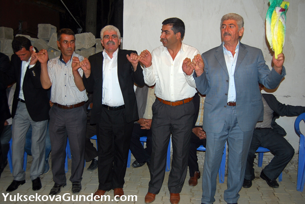 Yiğit Ailesinin Mutlu Günü 38