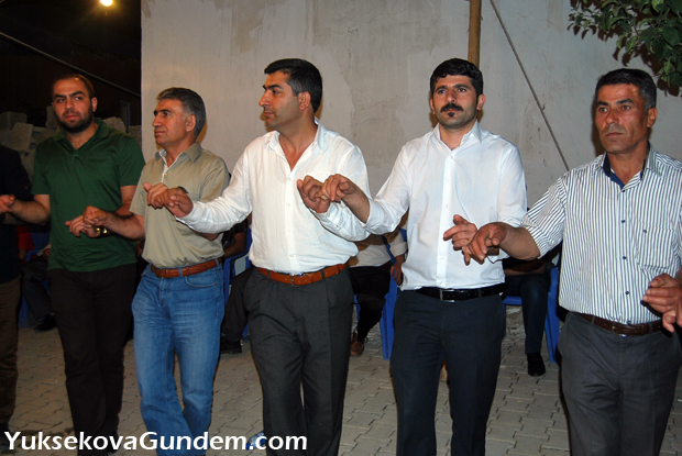 Yiğit Ailesinin Mutlu Günü 63
