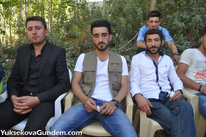 Kırmızıtaş Ailesinin Mutlu Günü 12