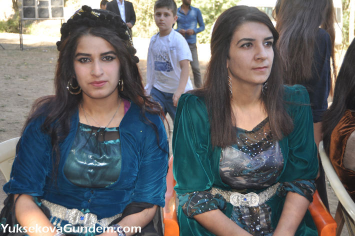 Kırmızıtaş Ailesinin Mutlu Günü 19