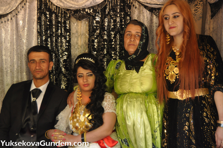 Kırmızıtaş Ailesinin Mutlu Günü 3