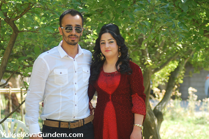 Özdemir ve Diri Ailesinin Mutlu Günü 13