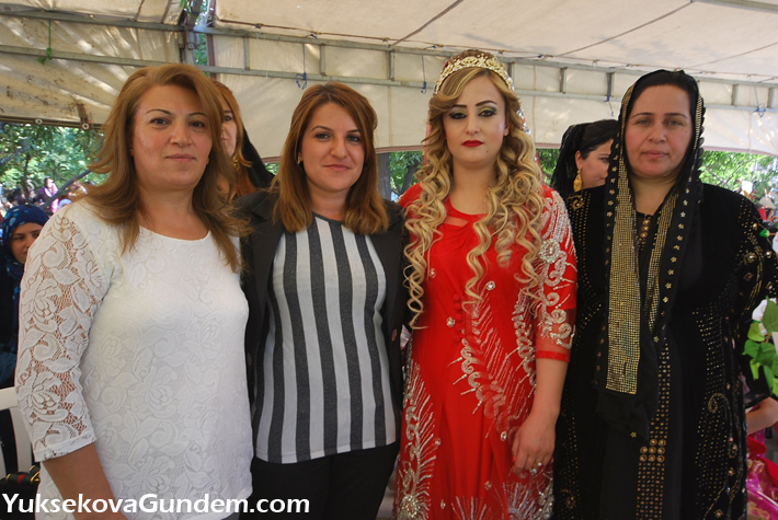 Özdemir ve Diri Ailesinin Mutlu Günü 19
