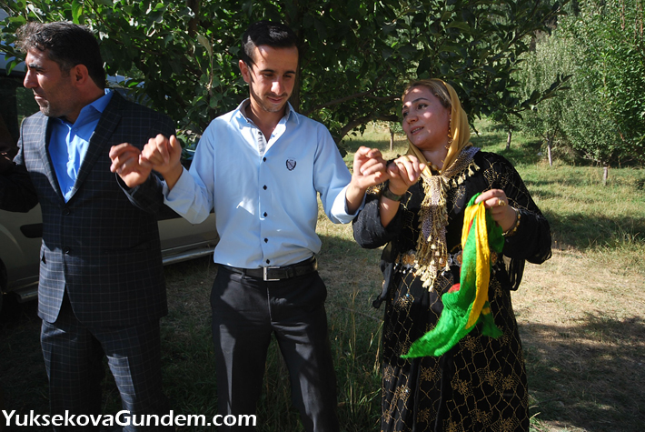 Özdemir ve Diri Ailesinin Mutlu Günü 20