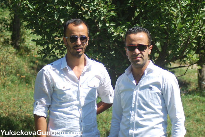 Özdemir ve Diri Ailesinin Mutlu Günü 81