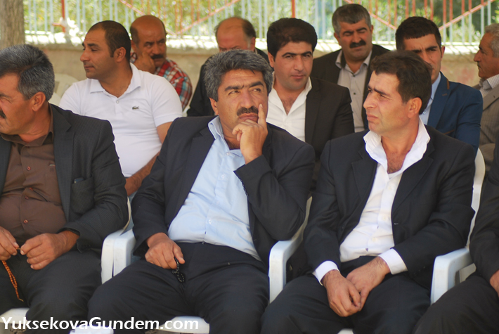 Özdemir ve Diri Ailesinin Mutlu Günü 90