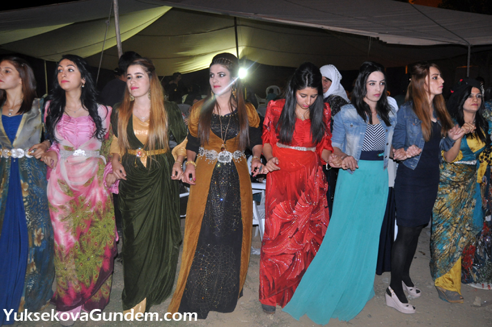Yalçın Ailesinin Mutlu Günü 102