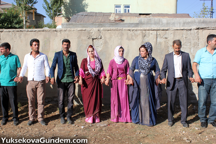 Yalçın Ailesinin Mutlu Günü 42