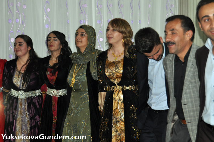 Ucun Ailesinin Mutlu Günü 60