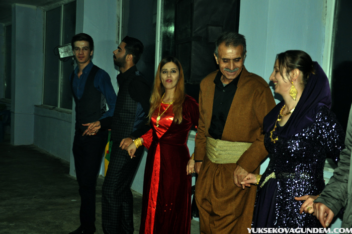 Aybar Ailesinin Mutlu Günü 36