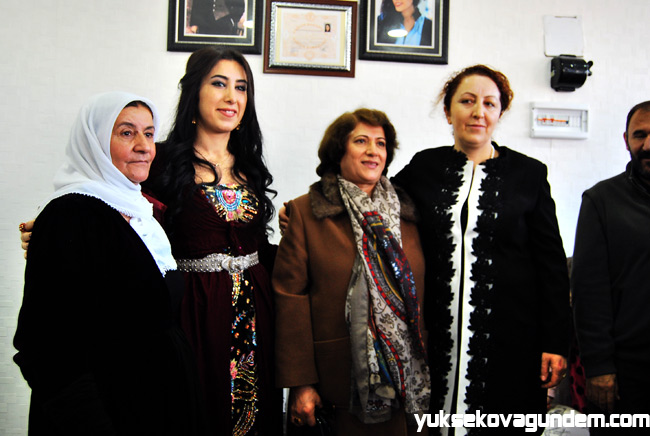 Çobanoğlu Eczanesi Açıldı 8