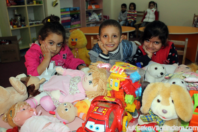 Kocaeli'den Yüksekova'ya Yardım Eli 10