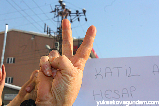 Yüksekova'da Cizre Olayları Protesto Edildi 9
